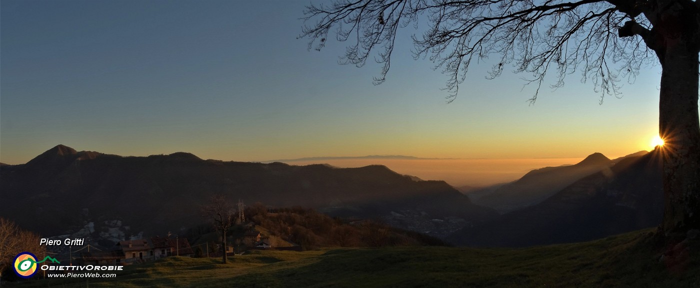 77 Tramonto da Zergnone di Zogno sul Canto Alto il giorno prima.jpg